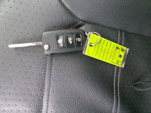 Used 2016 Volkswagen Passat 1.8T SE image 19