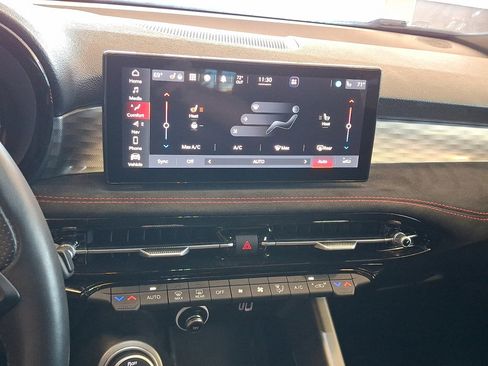 Used 2024 Alfa Romeo Tonale Veloce image 29