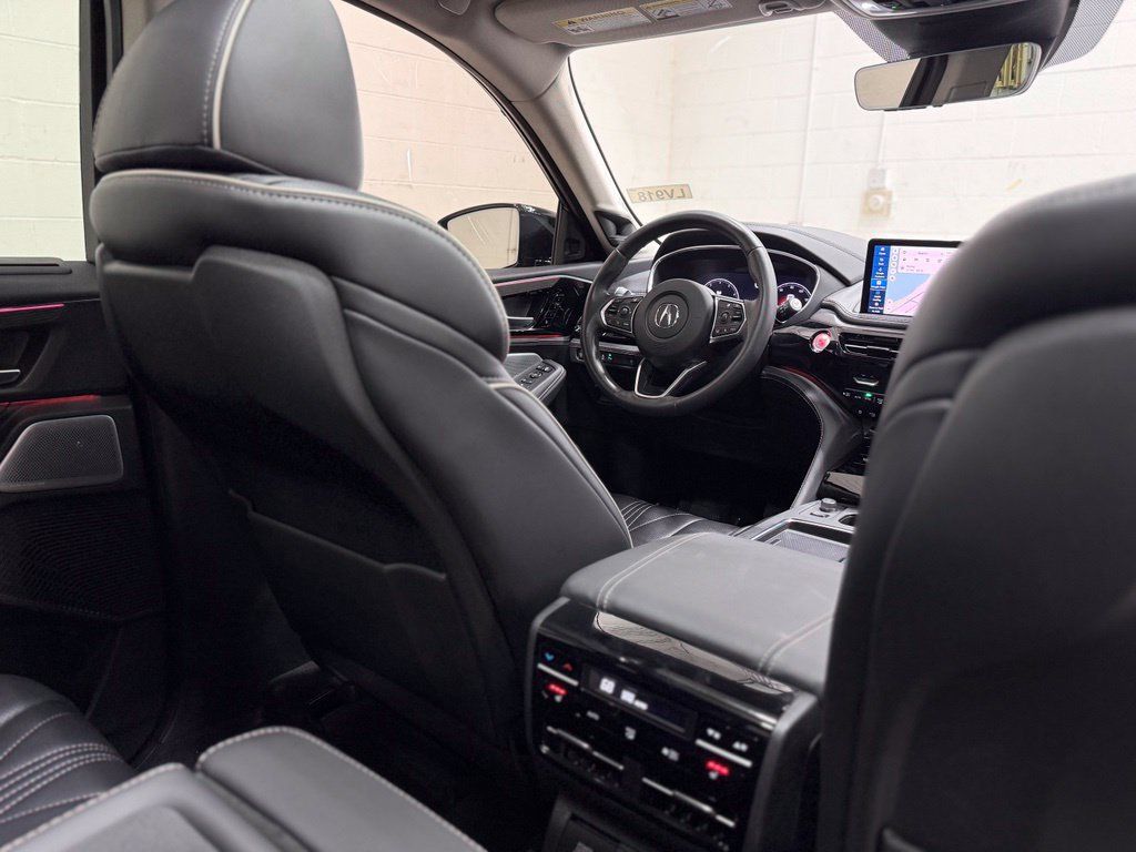 Used 2025 Acura MDX w/ Advance Package AWD/4WD image 51