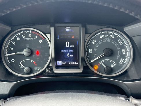 Used 2020 Toyota Tacoma TRD Off-Road image 24