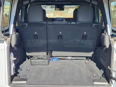 Used 2024 Jeep Wrangler Rubicon w/ Convenience Group image 30