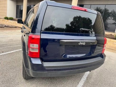 Used 2016 Jeep Patriot Sport image 41