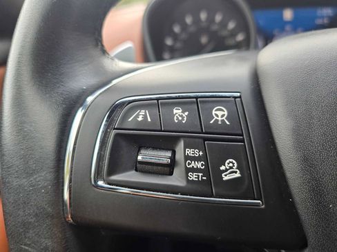 Used 2020 Maserati Levante S GranLusso image 34