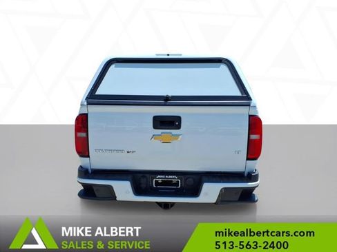 Used 2020 Chevrolet Colorado LT w/ Safety Package RWD image 6