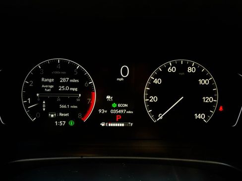 Used 2025 Honda Pilot EX-L image 29