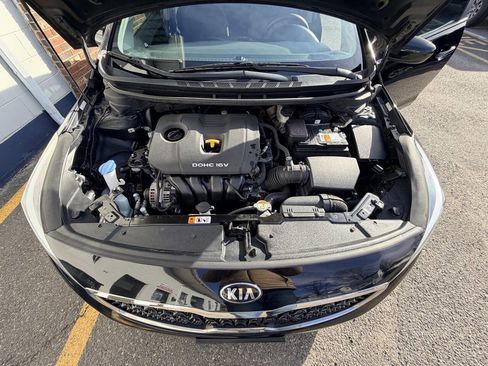 Used 2018 Kia Forte LX image 24