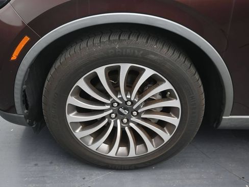Used 2020 Lincoln Aviator Reserve w/ Elements Package Plus RWD image 9