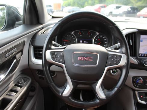 Used 2022 GMC Terrain SLT w/ Infotainment Package II FWD image 22