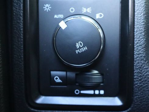 Used 2017 RAM 1500 Rebel w/ Luxury Group AWD/4WD image 29