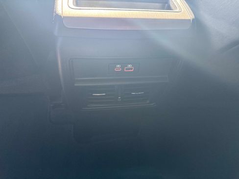 Used 2022 Nissan Murano SV w/ SV Midnight Edition Package image 17