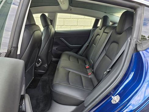 Used 2019 Tesla Model 3 Long Range RWD image 28