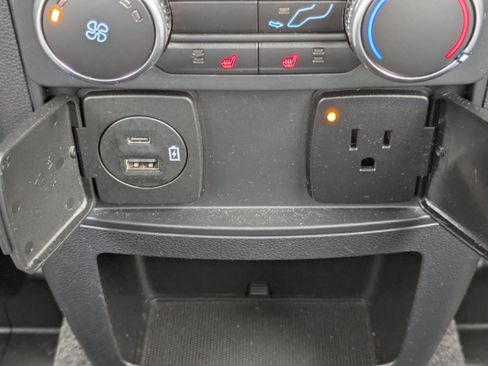 Used 2020 Ford Explorer ST w/ Premium Technology Package image 17