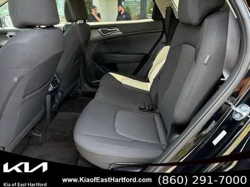 Used 2026 Kia Sportage LX w/ LX Convenience Package AWD/4WD image 18