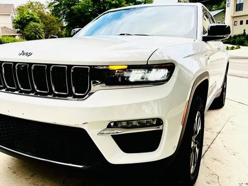 Used 2022 Jeep Grand Cherokee Limited 4xe w/ Luxury Tech Group II AWD/4WD image 33