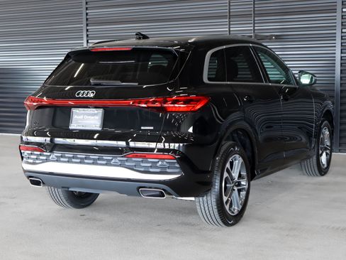New 2026 Audi Q5 Premium AWD/4WD image 16