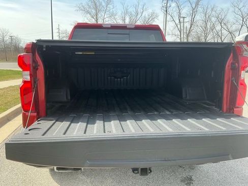 Used 2025 Chevrolet Silverado 1500 LT Trail Boss w/ Convenience Package II image 11