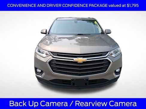 Used 2018 Chevrolet Traverse LT FWD image 3