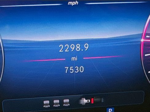 Used 2026 Mercedes-Benz GLC 300 image 13