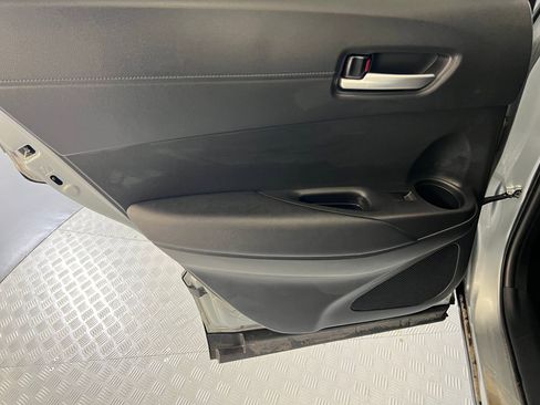 Used 2024 Toyota Corolla Cross XSE image 22