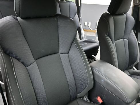 Certified 2024 Subaru Ascent Premium w/ Convenience Package image 14