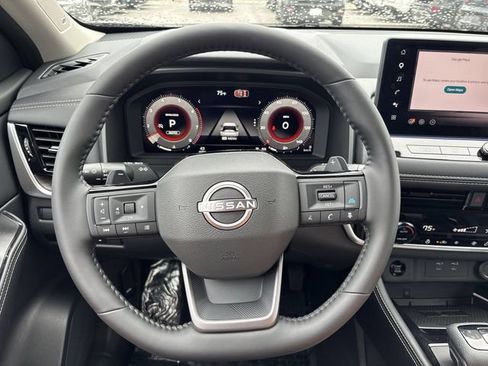 New 2026 Nissan Rogue Platinum AWD/4WD image 14