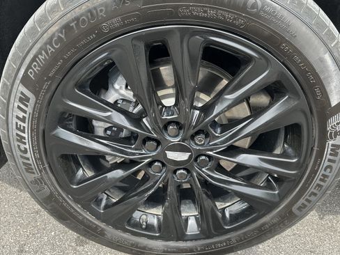 Used 2021 Cadillac XT5 Sportv w/ Platinum Package AWD/4WD image 12