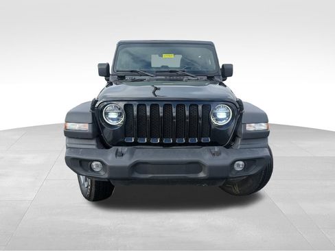 Used 2022 Jeep Wrangler Sport S image 2