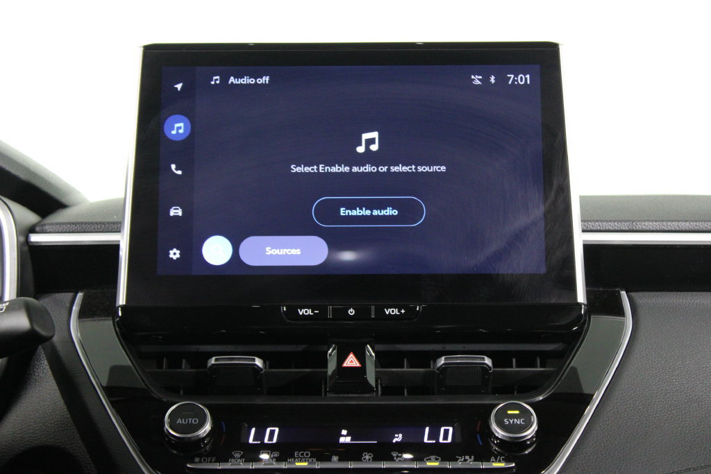 Used 2026 Toyota Corolla Cross XLE AWD/4WD image 8