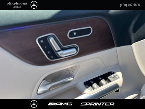 Certified 2023 Mercedes-Benz GLA 250 w/ Premium Package image 13
