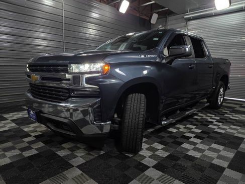 Used 2020 Chevrolet Silverado 1500 LT w/ All-Star Edition image 40