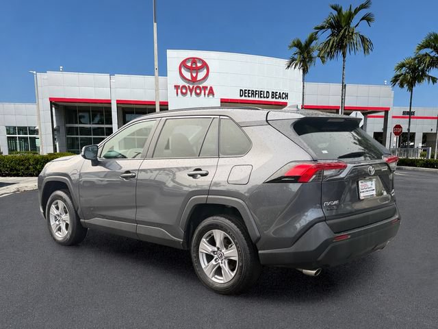 Used 2025 Toyota RAV4 XLE AWD/4WD image 5