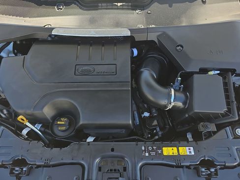 Certified 2025 Land Rover Range Rover Evoque S image 31