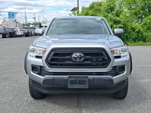 Used 2023 Toyota Tacoma SR AWD/4WD image 2