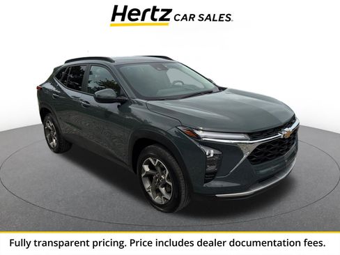 Used 2025 Chevrolet Trax LT w/ LT Convenience Package FWD image 1