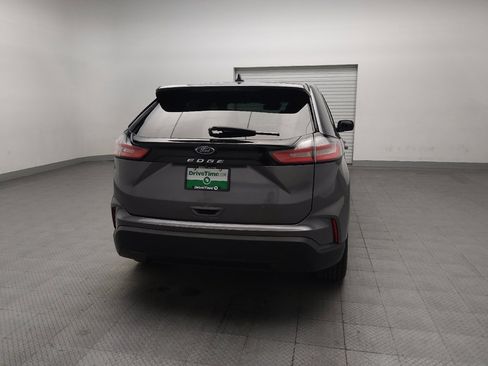 Used 2021 Ford Edge SE FWD image 7