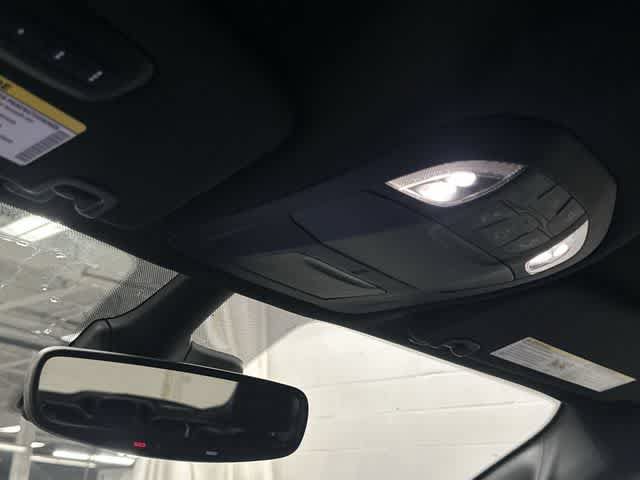 Used 2025 Chrysler Pacifica Select FWD image 21
