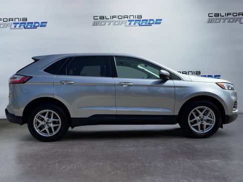 Used 2024 Ford Edge SEL image 4