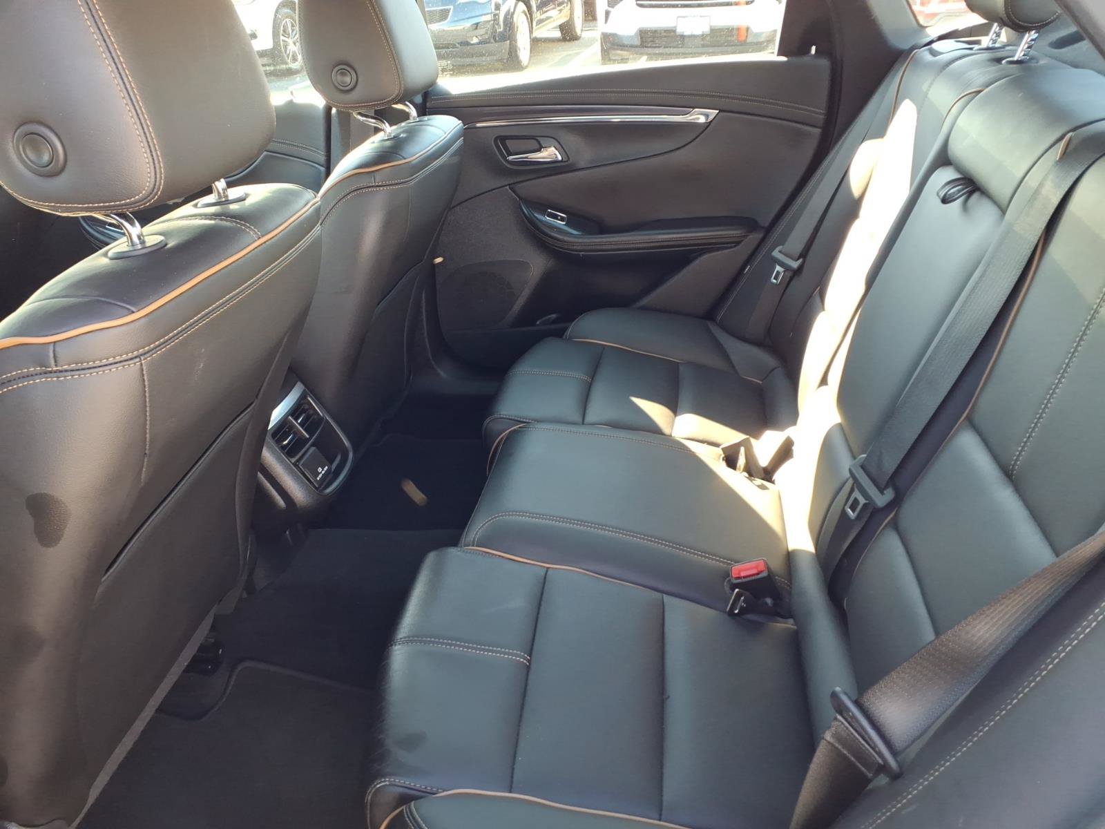 Used 2017 Chevrolet Impala Premier w/ Enhanced Convenience Package FWD image 26