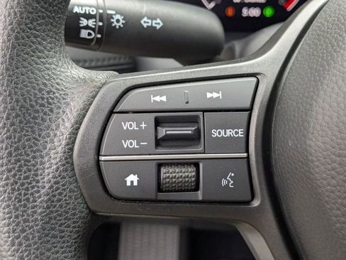 Certified 2024 Honda HR-V LX image 19