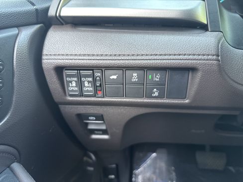 Used 2018 Honda Odyssey EX-L image 27