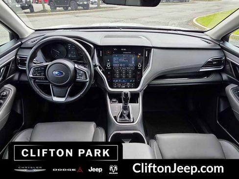 Used 2023 Subaru Outback Onyx Edition AWD/4WD image 25