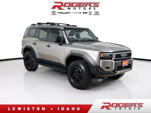 Used 2025 Toyota Land Cruiser w/ Premium Package AWD/4WD image 1