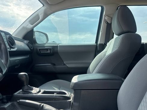 Used 2023 Toyota Tacoma SR w/ SR Convenience Package RWD image 44