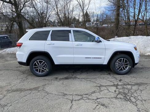 Used 2021 Jeep Grand Cherokee Limited w/ Premium Lighting Group AWD/4WD image 7