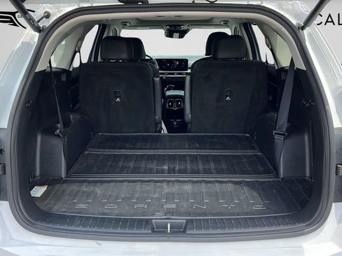 Used 2024 Kia Sorento SX FWD image 9