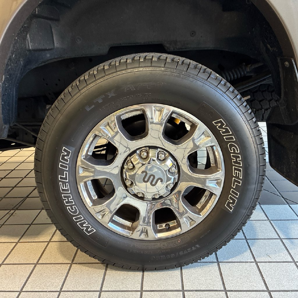 Used 2021 Ford F250 King Ranch w/ King Ranch Ultimate Package AWD/4WD image 18
