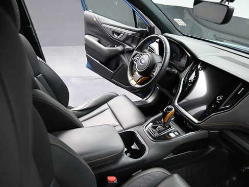 Used 2022 Subaru Outback Wilderness w/ Wilderness Package image 16