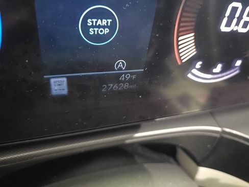 Used 2025 Hyundai Santa Fe SEL image 5