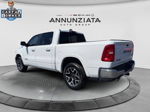 Used 2025 RAM 1500 Laramie AWD/4WD image 3