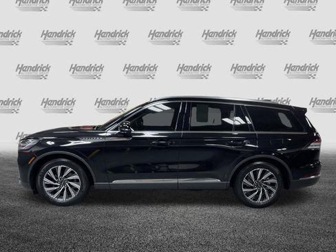 Used 2025 Lincoln Aviator 2WD image 7